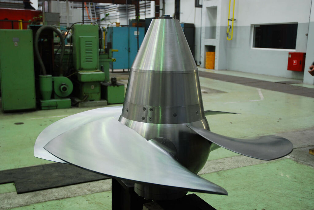 Five-axis machined impeller for hydroelectric applications
